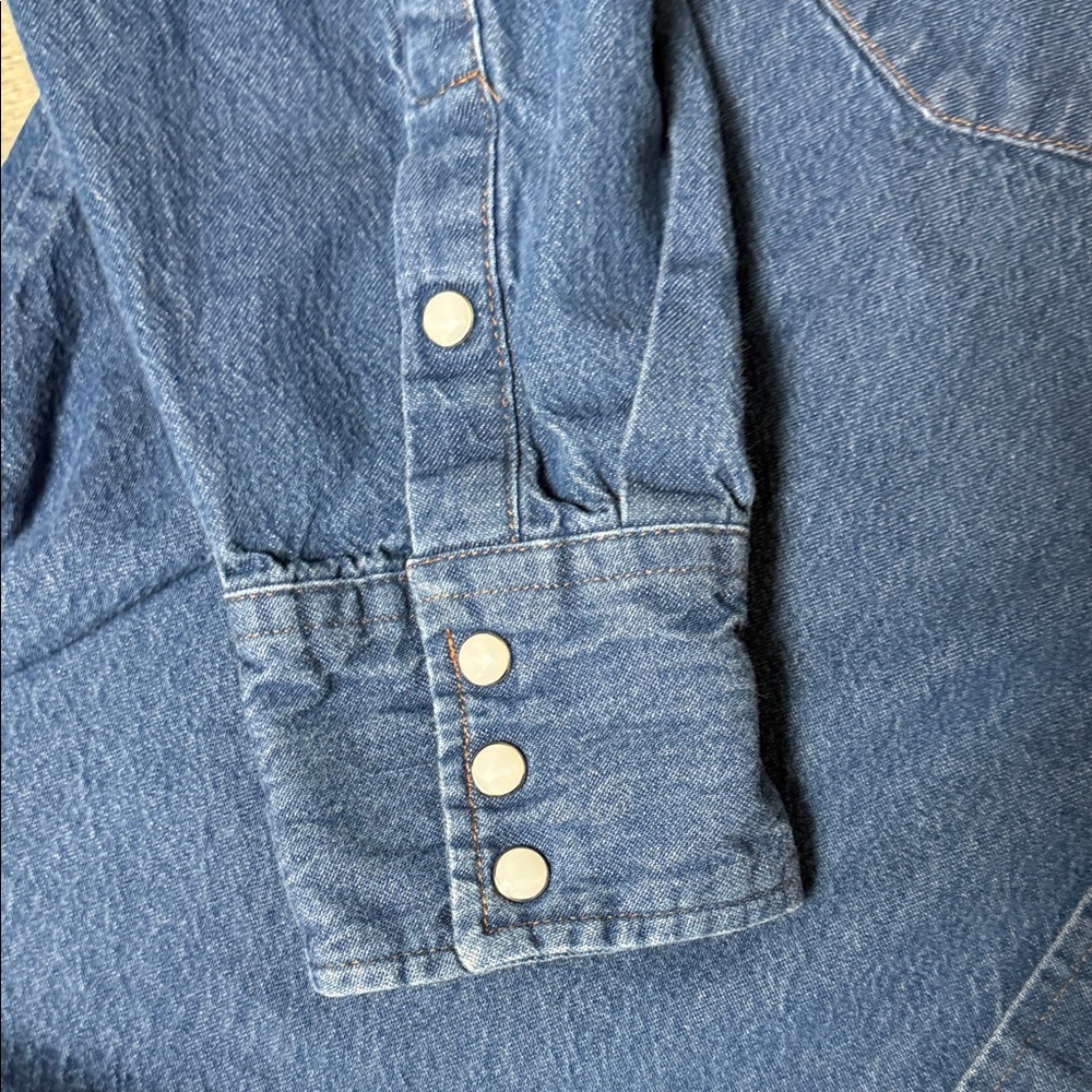 Wrangler Men's Classic Blue Pearl Snap Shirt Size 17.5x36 - Picture 5 of 6